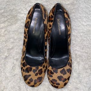BCBG Leopard print Wedges